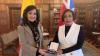 Ministra Claudia Blum otorga Orden de Boyacá a directora British Council Colombia, Soraya Colmenares